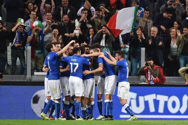 Torjubel Graziano Pelle Italia Goal celebration Italy - England Turin andreaxstaccioli
