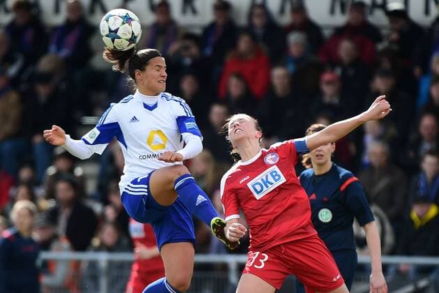 01.04.2015, xjhx, Fussball DFB Pokal Halbfinale Damen, 1.FFC Frankfurt - Turbine Potsdam, v.l. Dzsenifer Marozsan (1.FFC Frankfurt), Lia Waelti (Turbine Potsdam)