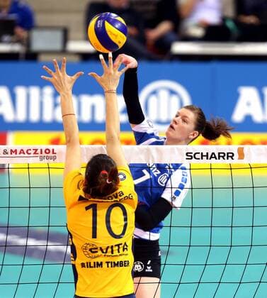 Stuttgart Volleyball Playoffs Halbfinale Allianz MTV Stuttgart vs. Schweriner SC, Renata Sandor (Stuttgart)