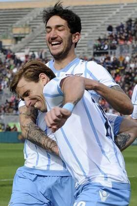 Lucas Biglia Lazio Goal celebration - Cagliari, 04-04-2015 - Serie A 2014 2015 - Cagliari Calcio - Lazio Roma 1-3 -
