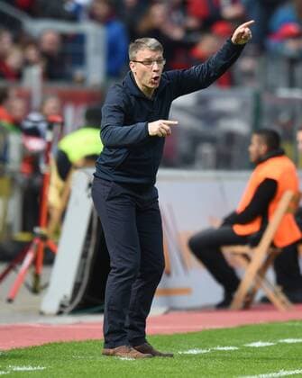 04.04.2015, Fussball, Saison 2014 15, 1. Bundesliga, 27. Spieltag, Bayer 04 Leverkusen - Hamburger SV 4:0 Trainer Peter Knäbel (Hamburger SV)