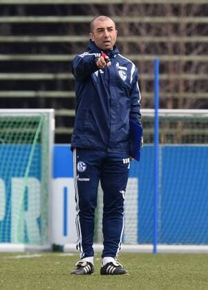 07.04.2015, Fussball, Saison 2014 2015, 1. Bundesliga, Training FC Schalke 04, Trainer Roberto Di Matteo (Schalke 04)