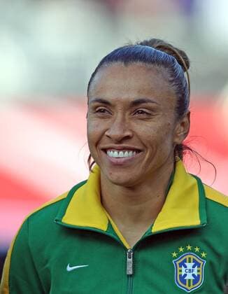 v.li.: Marta Silva (Brasilien) lacht, Lächeln, Freude Portrait Fussball, Frauen-Länderspiel, Deutschland - Brasilien, xmrx