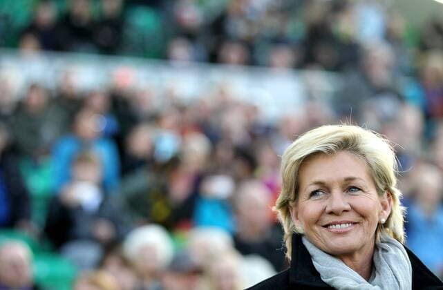 GER, Frauen-Länderspiel, WM-Test, Deutschland vs Brasilien 08.04.15, Fürth, Stadion am Laubenweg, GER, Frauen - Länderspiel, Testspiel WM-Test, Deutschland vs Brasilien im Bild Bundestrainerin Silvia Neid (Deutschland)