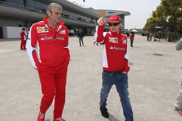 Motorsports: FIA Formula One World Championship WM Weltmeisterschaft 2015, Grand Prix of China, Maurizio Arrivabene (ITA, Scuderia Ferrari), 7 Kimi Raikkonen (FIN, Scuderia Ferrari), xHOCHxZWEIx