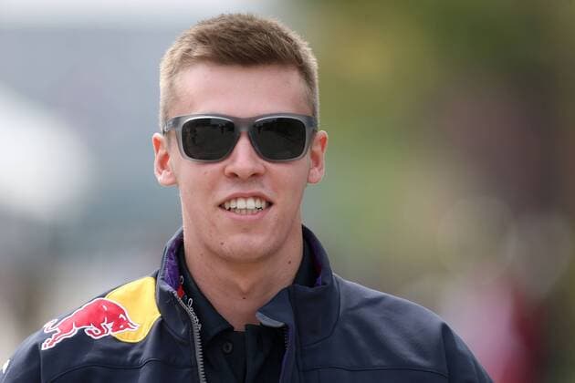 Motorsports: FIA Formula One World Championship WM Weltmeisterschaft 2015, Grand Prix of China, 26 Daniil Kvyat (RUS, Infiniti Red Bull Racing), xHOCHxZWEIx