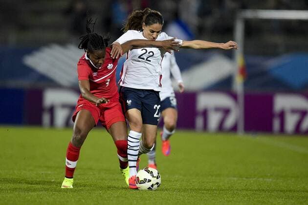 Amel Majri (France) vs Kadeisha Buchanan (Canada) FOOTBALL : France vs Canada - Amical - 09 04 2015 JBAutissier Panoramic 
