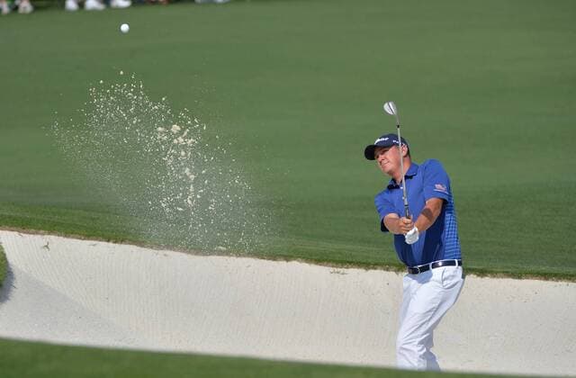 Jason Dufner hits out of a greenside bunker on the 2nd hole in the first round of the 2015 Masters Tournament at Augusta National Golf Club in Augusta, Georgia on April 9, 2015.  MAS20150409163 KEVINxDIETSCH