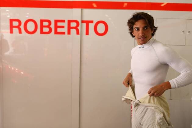 10.04.2015 - Free Practice 1, Roberto Merhi (ESP) Manor Marussia F1 Team Chinese Grand Prix, Shanghai 09 - 12 April 2015 