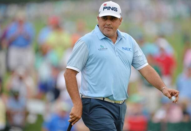 Angel Cabrera from Argentina walks off of the 2nd green in the second round of the 2015 Masters Tournament at Augusta National Golf Club in Augusta, Georgia on April 10, 2015.  AUG20150410117 KEVINxDIETSCH