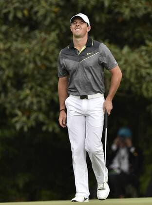 Rory McIlroy reacts after missing a birdie putt on the 11th hole in the second round of the 2015 Masters Tournament at Augusta National Golf Club in Augusta, Georgia on April 10, 2015.  AUG20150410154 KEVINxDIETSCH