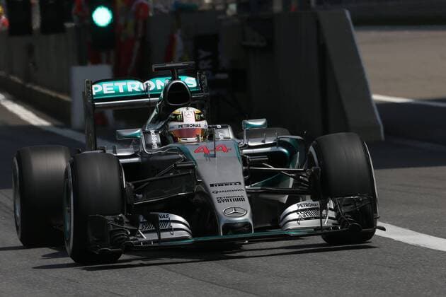 Motorsports: FIA Formula One World Championship WM Weltmeisterschaft 2015, Grand Prix of China, 44 Lewis Hamilton (GBR, Mercedes AMG Petronas Formula One Team), xHOCHxZWEIx