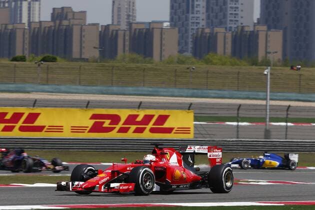 Motorsports: FIA Formula One World Championship WM Weltmeisterschaft 2015, Grand Prix of China, 5 Sebastian Vettel (GER, Scuderia Ferrari), xHOCHxZWEIx