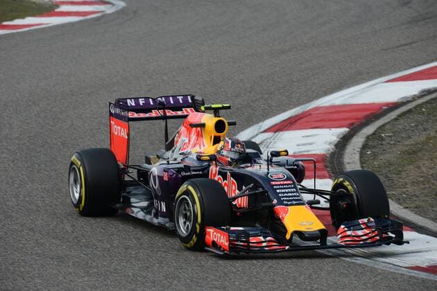 Daniil Kwjat; Red Bull Racing, formula 1 GP, China in Shanghai, 11.04.2015 Photo:mspb Lukas Gorys Daniil Kwjat; formula 1 GP, China