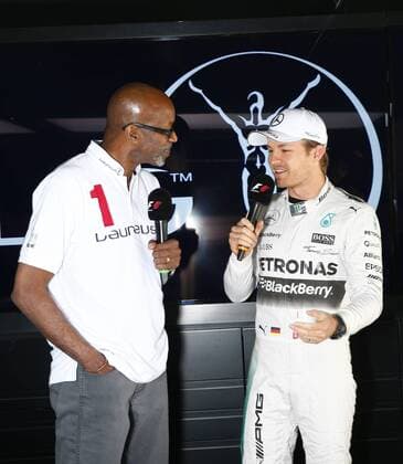 Motorsports: FIA Formula One World Championship WM Weltmeisterschaft 2015, Grand Prix of China, Edwin Corley Moses (USA), 6 Nico Rosberg (GER, Mercedes AMG Petronas Formula One Team), xHOCHxZWEIx