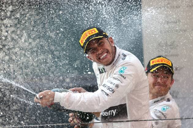 Motorsports: FIA Formula One World Championship WM Weltmeisterschaft 2015, Grand Prix of China, 44 Lewis Hamilton (GBR, Mercedes AMG Petronas Formula One Team), xHOCHxZWEIx