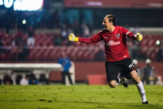 SPFC x Red Bull Brasil SAO PAULO, Brazil - 01 04 2015: SaO PAULO Red Bull X Brazil - Rogerio Ceni of Sao Paulo during the match between Sao Paulo vs Red Bull Brazil, valid for Championship quarterfinals Paulista 2015 held at Morumbi Stadium. (Photo: Mauricio Rummens FotoArena)  MaurícioxRummens