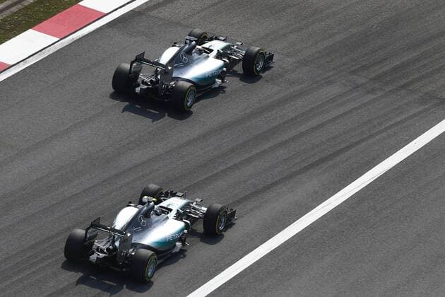 Motorsports: FIA Formula One World Championship WM Weltmeisterschaft 2015, Grand Prix of China, 6 Nico Rosberg (GER, Mercedes AMG Petronas Formula One Team), 44 Lewis Hamilton (GBR, Mercedes AMG Petronas Formula One Team), xHOCHxZWEIx