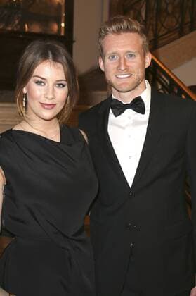 Andre Schuerrle mit Freundin Montana Yorke bei der Charityveranstaltung Blauer Ball 2015 zugunsten der Kinderkrebs-Station der Universitätsklinik Hamburg Eppendorf im Hotel Atlantic. Hamburg, 11.04.2015 Foto:xgbrcix xFuturexImage
