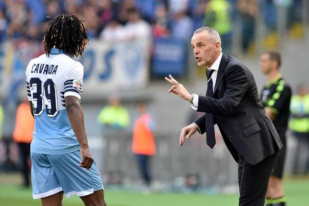 12.04.2015. Rome, Italy. Serie A Football. Lazio Roma versus FC Empoli. Lazio s manager Stefano Pioli gives instructions to Luis Pedro Cavanda xGiuseppexMaffiax  ActionPlus11612792