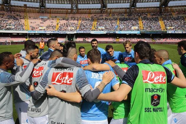 La carica del Napoli Napoli 12-04-2015 Stadio San Paolo Football Calcio Serie A Napoli - Fiorentina Foto Cesare Purini Insidefoto cesarexpurini