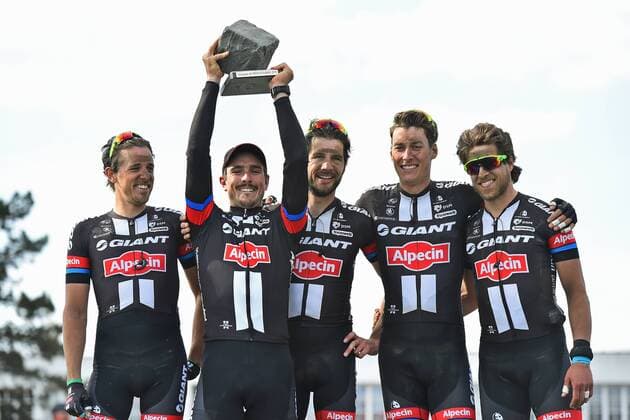 John DEGENKOLB ( GER Giant Alpecin ) gewinnt nach Mailand San Remo auch Paris Roubaix und feiert mit seinem Teamkollegen einen seiner groessten Erfolge und Siege in seiner Karriere Podium - Jubel - Freude - Emotionen - Mimik - Gestik - Siegerehrung - Querformat - quer - horizontal - Event Veranstaltung: Paris - Roubaix 2015 - Compiegne nach Roubaix Velodrome 000.0 km - Location Ort: Roubaix Velodrome - France - Frankreich - Europe - Europa - Date Datum: 12.04.2015