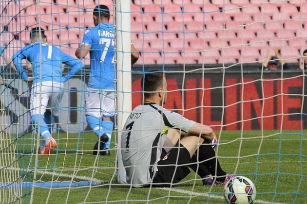 Esultanza dopo il gol di Jose Maria Callejon Napoli, goal celebration Napoli 12-04-2015 Stadio San Paolo Football Calcio Serie A Napoli - Fiorentina Foto Cesare Purini Insidefoto cesarexpurini