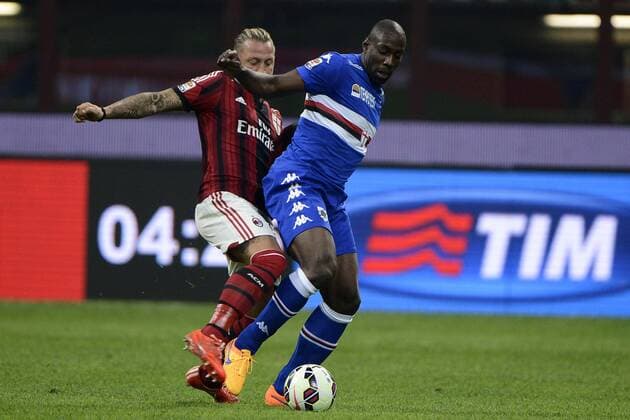 Aktuell Fußball, Italien, Serie A, AC Mailand - Sampdoria Genua Philippe Mexes Milan, Stefano Okaka Sampdoria Milano 12042015 Stadio Giuseppe Meazza Football Calcio Serie A Milan Sampdoria. Foto Giuseppe Celeste Insidefoto giuseppexceleste