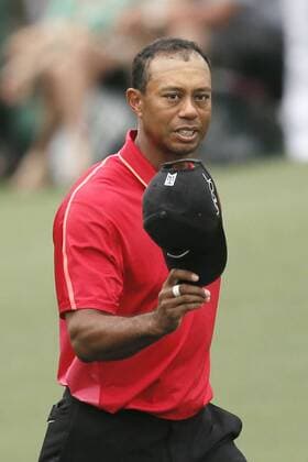 Woods finishes 17th in Masters Golf Tournament Tiger Woods acknowledges the crowd as he walks toward the 18th hole during the final round of the 2015 Masters Golf Tournament at Augusta National Golf Club in Augusta, the United States on April 12, 2015. He finished in 17th place at 5-under par. 