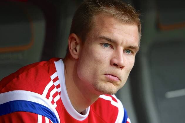 Samstag 11.04.2015, 1. Bundesliga, Saison 2014 2015, 28. Spieltag in Muenchen, FC Bayern Muenchen - Eintracht Frankfurt, Holger Badstuber ( 28, Bayern Muenchen) stand nicht in der Anfangsformation DeFodi09-501-001416