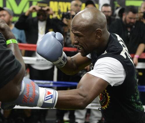 April 14,2015. Las Vegas NV. Floyd Mayweather Jr. trains for media day at his gym . Mayweather Media Day - ZUMAbl1_