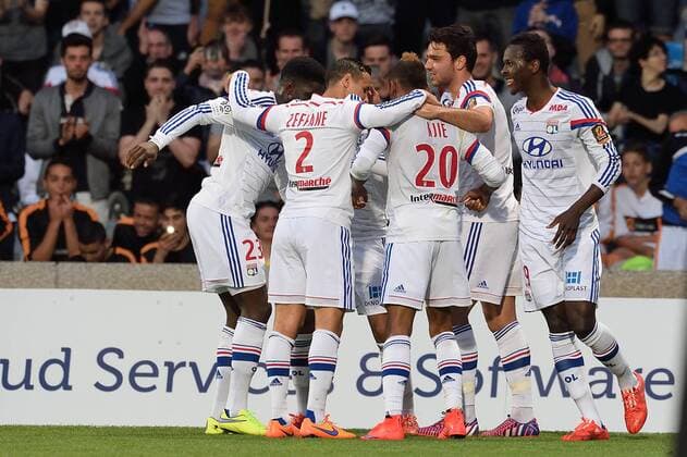 Joie de Alexandre Lacazette (lyon) et de ses coequipiers FOOTBALL : Lyon vs Bastia - Ligue 1 - 15 04 2015 FredericChambert Panoramic 