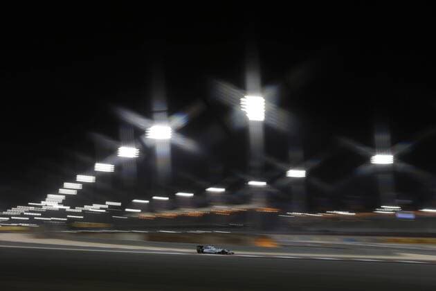 17.04.2015 - Free Practice 2, Felipe Massa (BRA) Williams F1 Team FW37 Bahrain Grand Prix, Sakhir 16 - 19 April 2015 