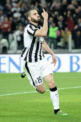Serie A Juventus Turin - Lazio Rom Torjubel Leonardo Bonucci 