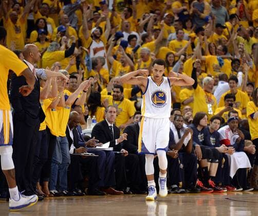 April 18, 2015 - Oakland, CA, USA - The Golden State Warriors Stephen Curry (30) celebrates a basket and drawing a foul against the New Orleans Pelicans in the second quarter of Game 1 in the first round of the NBA Basketball Herren USA playoffs at Oracle Arena in Oakland, Calif., on Saturday, April 18, 2015. New Orleans at Golden State, Game 1 - ZUMAm67_