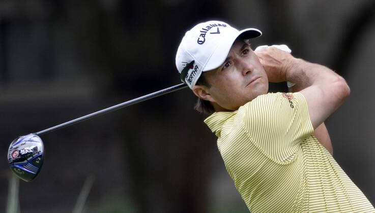 April 18, 2015 - Hilton Head Island, SC, USA - Kevin Kisner hits from the 2nd teeduring the third round of the RBC Heritage Presented by Boeing on Saturday, April 18, 2015, at Harbour Town Golf Links on Hilton Head Island, S.C. HeritaRBC Heritage Presented by Boeing, third round - ZUMAm67_