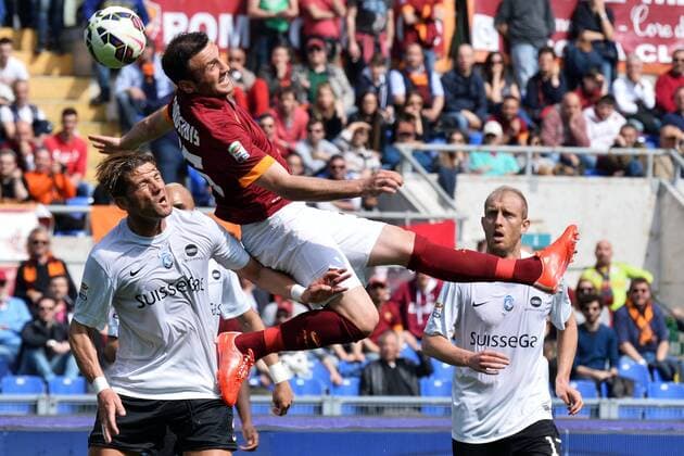 Guglielmo Stendardo Atalanta, Vasilis Torosidis Roma Roma 19-04-2015 Stadio Olimpico, Football Calcio Campionato Italiano Serie A AS Roma - FC Atalanta Bergamo Foto AndreaxStaccioli Insidefoto andreaxstaccioli