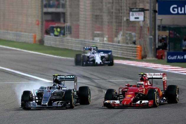 FORMULA 1 - Bahrain GP SAKHIR,BAHRAIN,19.APR.15 - MOTORSPORTS, FORMULA 1 - Grand Prix of Bahrain, Bahrain International Circuit. Image shows Nico Rosberg (GER Mercedes GP) and Kimi Raikkoenen (FIN Ferrari). GEPAxpictures xFritzxMueller 