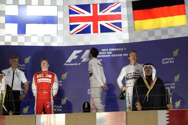 19.04.2015 - Race, 1st position Lewis Hamilton (GBR) Mercedes AMG F1 W06, 2nd position Kimi Raikkonen (FIN) Scuderia Ferrari SF15-T and 3rd position Nico Rosberg (GER) Mercedes AMG F1 W06 Bahrain Grand Prix, Sakhir 16 - 19 April 2015 