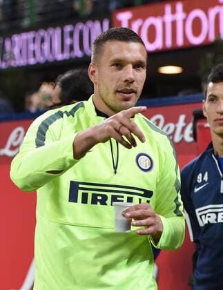 FUSSBALL INTERNATIONAL SERIE A SAISON 2014 2015 31. Spieltag Inter Mailand - AC Mailand 19.04.2015 Lukas Podolski (Inter Mailand) auf der Ersatzbank 