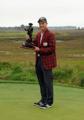 19 April 2015: Jim Furyk during the awards ceremony after winning the tournament during the final round of the RBC Heritage Presented by Boeing golf tournament at Harbour Town Golf Links in Hilton Head Island, SC. GOLF: APR 19 PGA Golf Herren - RBC Heritage - Final Round Icon2011504199720 EDITORIAL USE ONLY