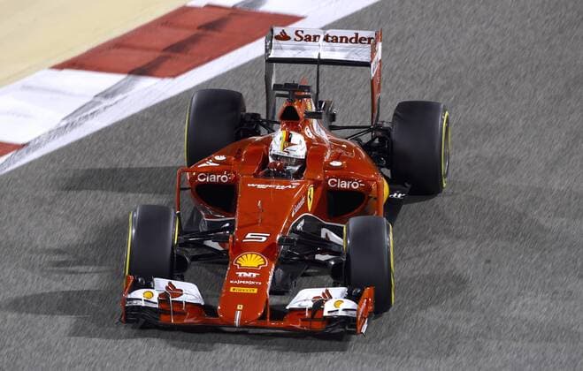 VETTEL Sebastian F1 Team Scuderia Ferrari Formel 1 GP von Bahrain 2015 am 19.April 2015 in Manama 
