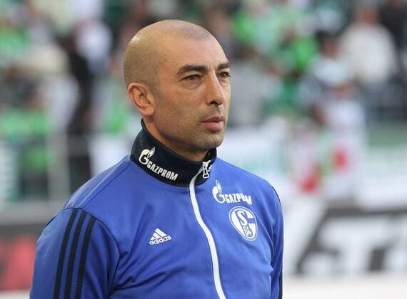 Trainer Roberto Di Matteo (FC Schalke 04) VfL Wolfsburg vs. FC Schalke 04