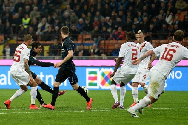 Mg Milano 25 04 2015 - campionato di calcio serie A Inter Mailand vs AS Rom: Tor durch Hernanes 