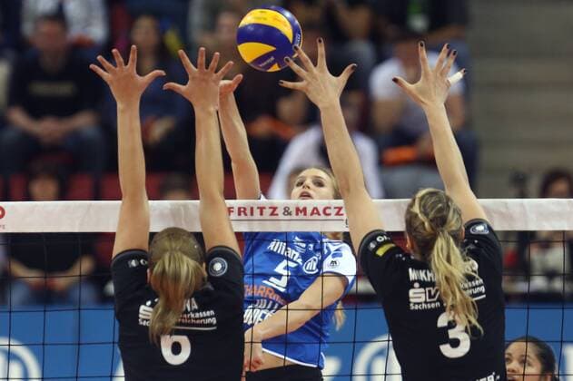 Stuttgart , Volleyball Bundesliga Finale Spiel 2 , Allianz MTV Stuttgart vs. Dresdner SC , hinten: KIM renkema ( Allianz )
