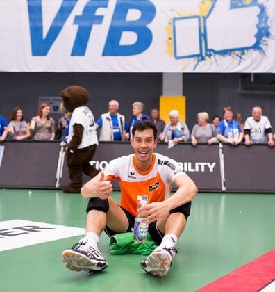 Friedrichshafen, Deutschland, 26.04.2015: Volleyball Bundesliga Playoffs Finale Spiel 3 (Best of Five) Saison 2014 2015 - VfB Friedrichshafen - Berlin Recycling Volleys. Kawika Shoji (BR Volleys 7)
