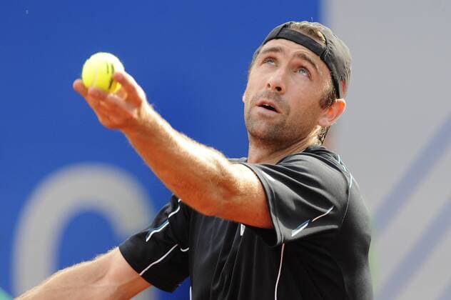 Benjamin BECKER (GER), Aktion,Einzelbild, angeschnittenes Einzelmotiv,Halbfigur,halbe Figur. Tennis,Int. BMW Open,Iphitos Muenchen,27.04.2015.