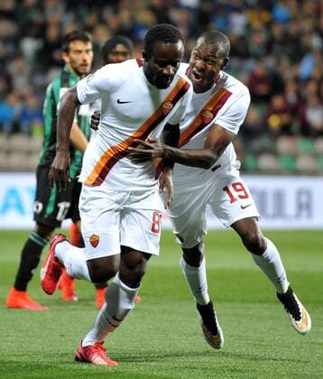 IPP20150429 Football - soccer: Serie A, Sassuolo Calcio - AS Rom, Seydou Doumbia, victor ibarbo xHOCHxZWEIx xItalyxPhotoxPressx 