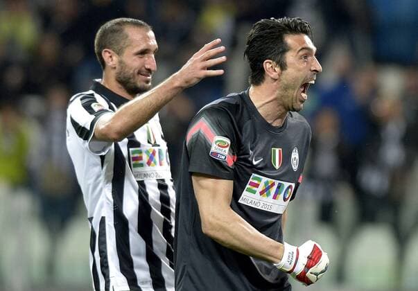 Gianluigi Buffon, Giorgio Chiellini, Gonzalo Rodriguez, Torino 29-04-2015, Juventus Stadium, Football Calcio 2014 2015 Serie A, Juventus Turin vs ACF Fiorentina (AC Florenz) filippoxalfero