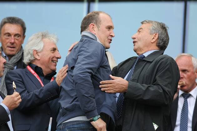 Buergermeister von Koeln Juergen Roters mit Sportdirektor Joerg Schmadtke und DFB Praesident Wolfgang Niersbach 1. FFC Turbine Potsdam vs VfL Wolfsburg, Frauen Fussball, DFB Pokal Finale, 01.05.2015, Foto: Schueler Eibner
